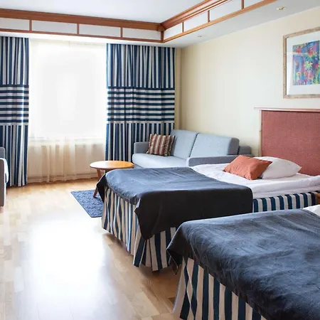 Scandic Eden מלון 4*