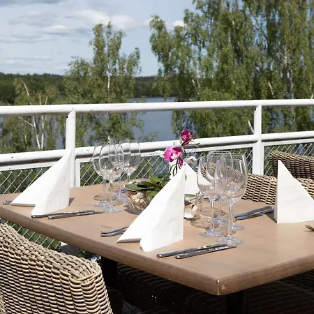 Scandic Eden 4*