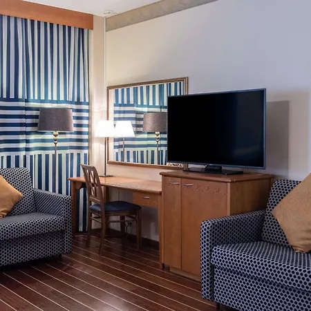 Scandic Eden Отель 4*