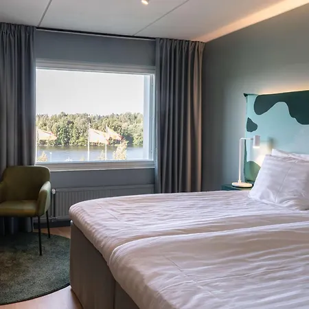 Отель Scandic Eden 4*
