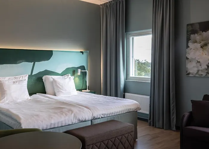 Scandic Eden Отель